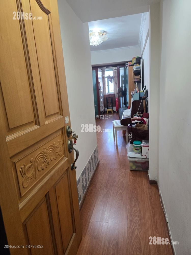 定安大厦 售盘 3 房 , 2 浴室 461 平方尺