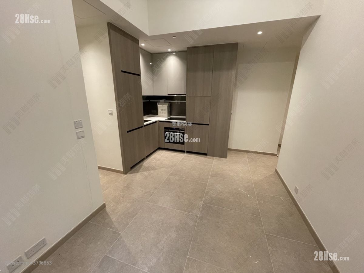 Wetland Seasons Park Sell 3 Bedrooms , 2 Bathrooms 550 ft²