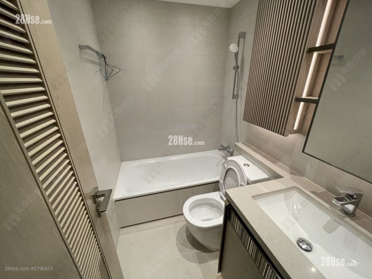 Wetland Seasons Park Sell 3 Bedrooms , 2 Bathrooms 550 ft²