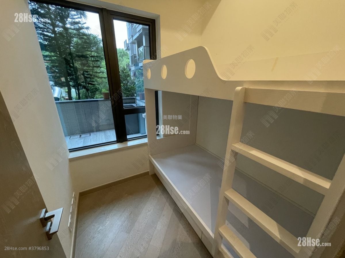 Wetland Seasons Park Sell 3 Bedrooms , 2 Bathrooms 550 ft²