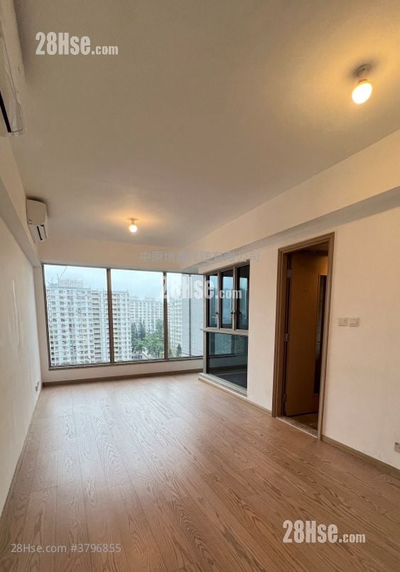 Seaside Sonata Sell 3 Bedrooms 786 ft²