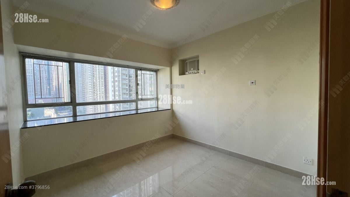 海怡半岛 售盘 3 房 633 平方尺