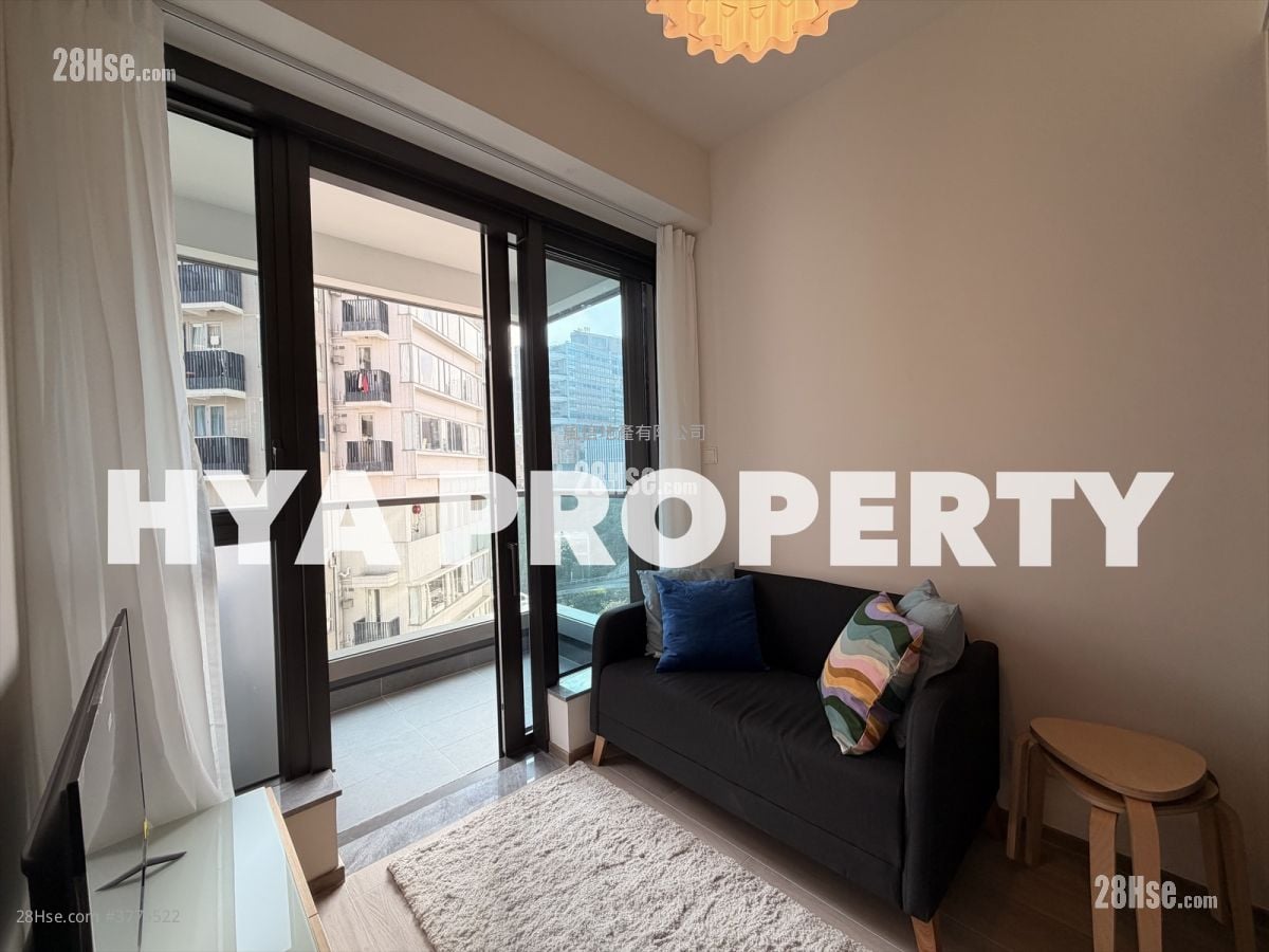 The Hilltop Rental 1 Bedroom , 1 Bathroom 333 ft²