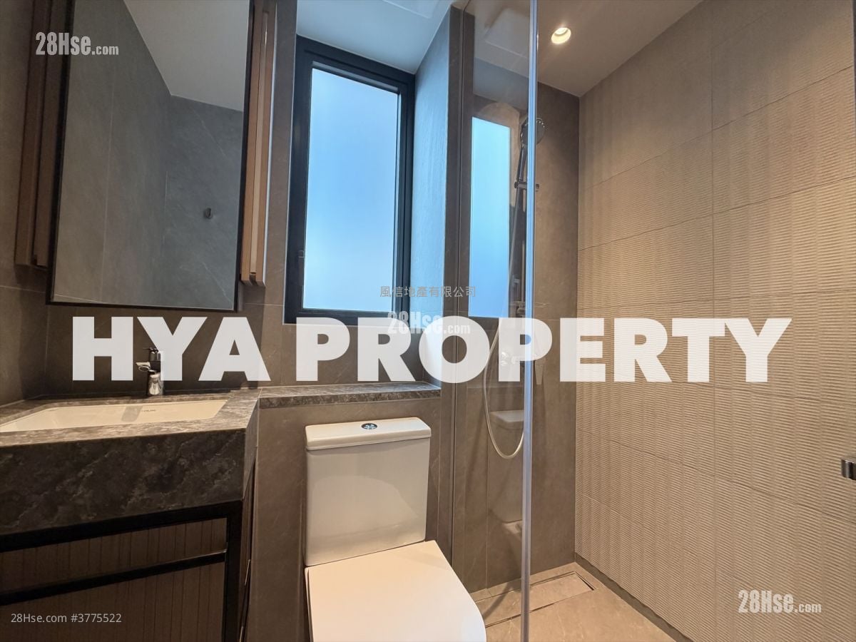 The Hilltop Rental 1 Bedroom , 1 Bathroom 333 ft²