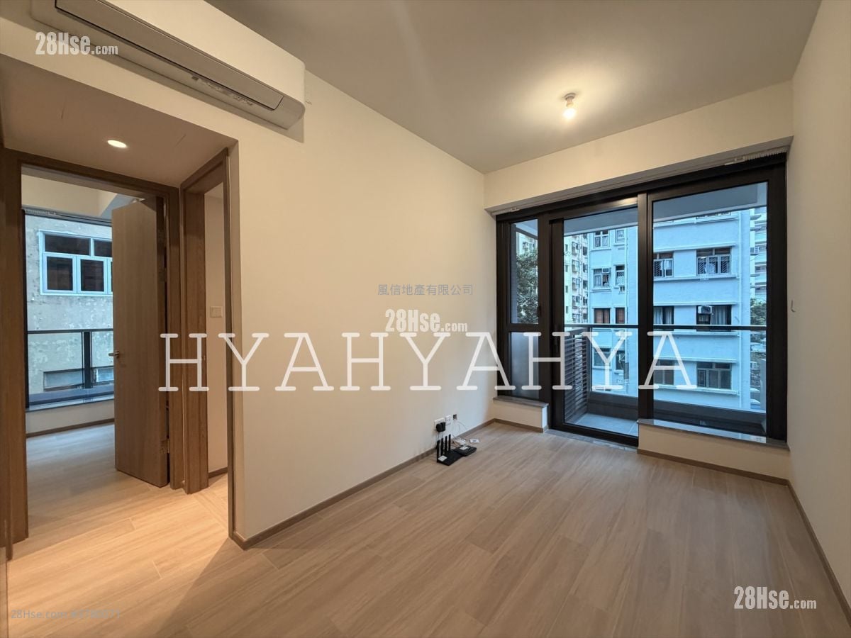 The Hilltop Rental 2 Bedrooms , 1 Bathroom 444 ft²