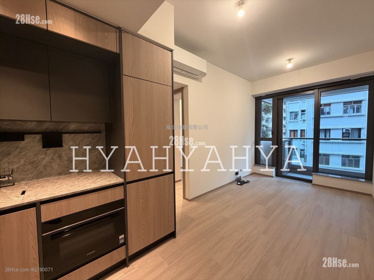 The Hilltop Rental 2 Bedrooms , 1 Bathroom 444 ft²