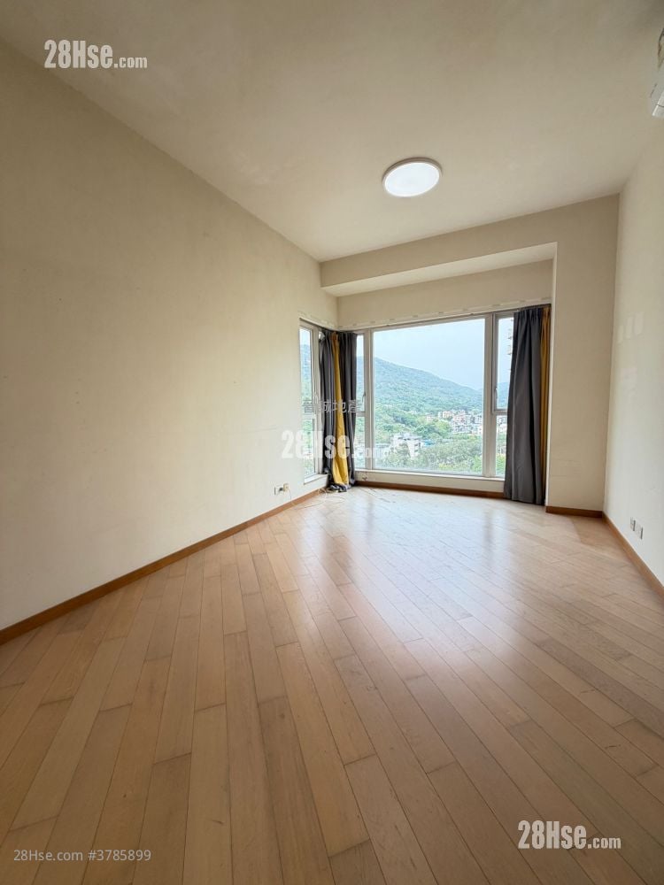 Avignon Rental 5+ Bedrooms , 4 Bathrooms 1,272 ft²