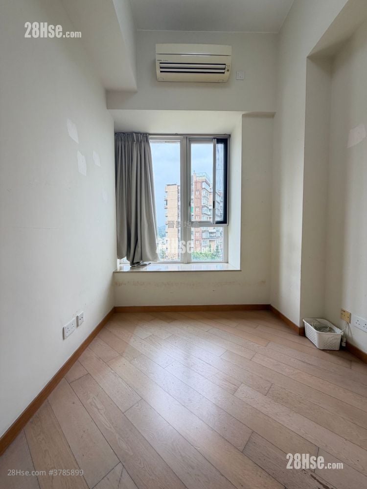 Avignon Rental 5+ Bedrooms , 4 Bathrooms 1,272 ft²