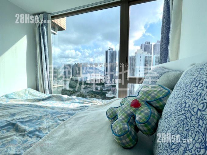 时尚华庭 售盘 1 房 , 1 浴室 335 平方尺