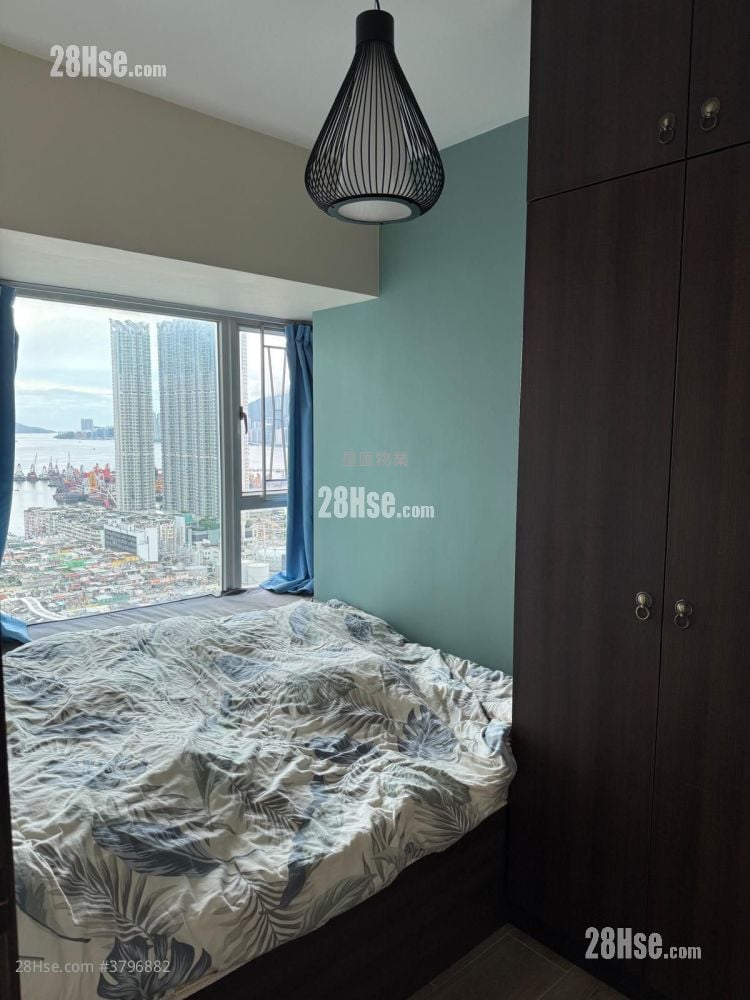 Sky Tower Sell 2 Bedrooms , 1 Bathroom 454 ft²