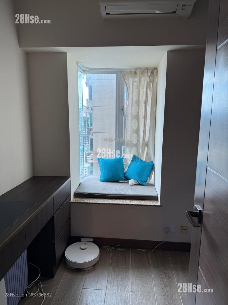 Sky Tower Sell 2 Bedrooms , 1 Bathroom 454 ft²