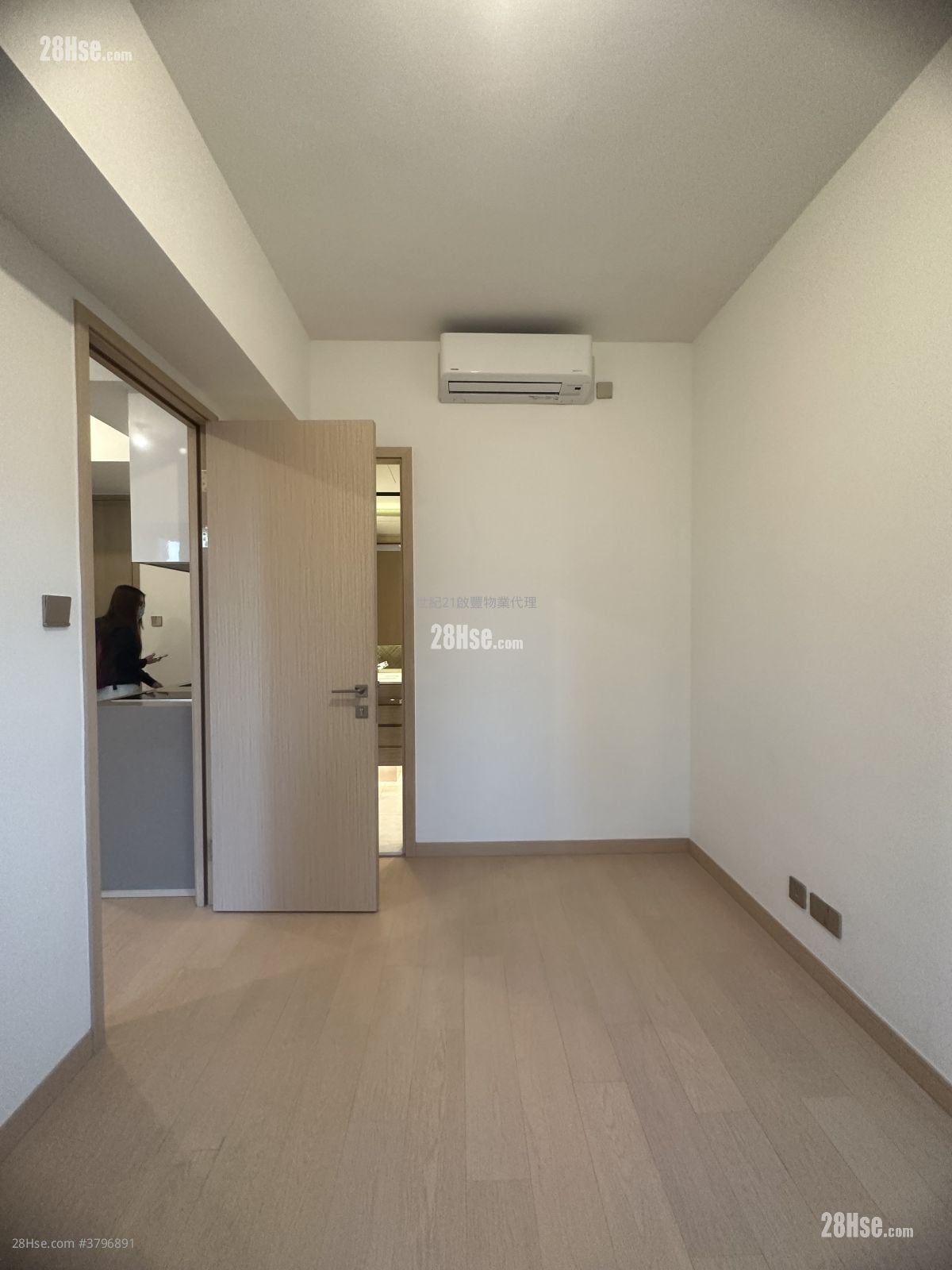 K. Summit Rental 1 Bedroom , 1 Bathroom 325 ft²