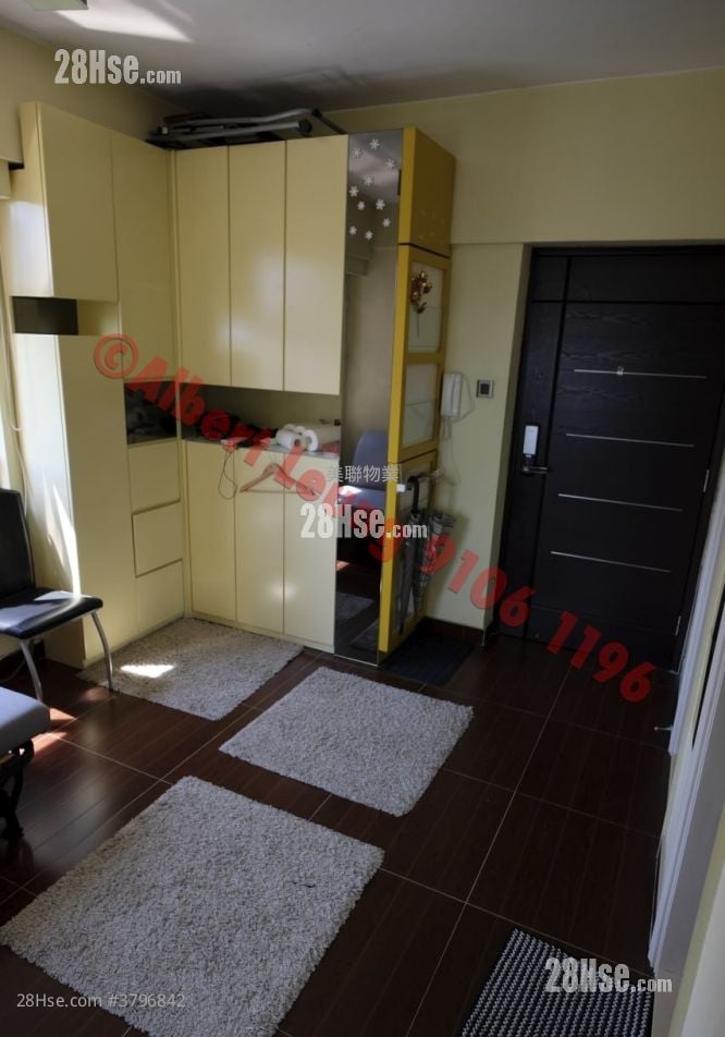 伟华中心 售盘 2 房 , 1 浴室 297 平方尺