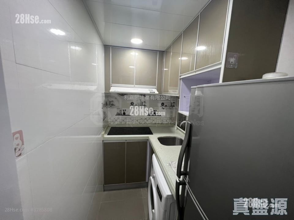 Trend Plaza Sell 2 Bedrooms , 1 Bathroom 325 ft²