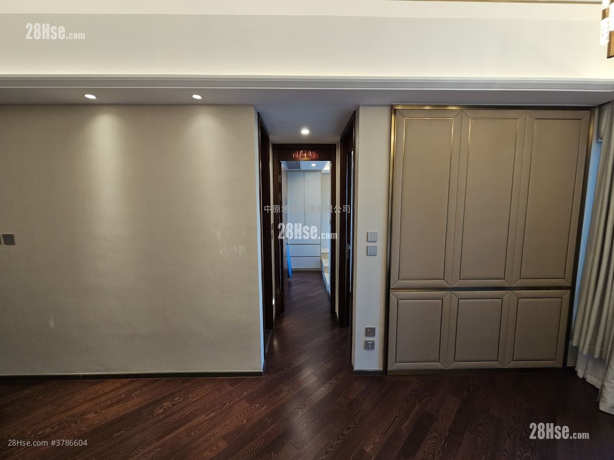 The Vertex Rental 2 Bedrooms , 1 Bathroom 517 ft²