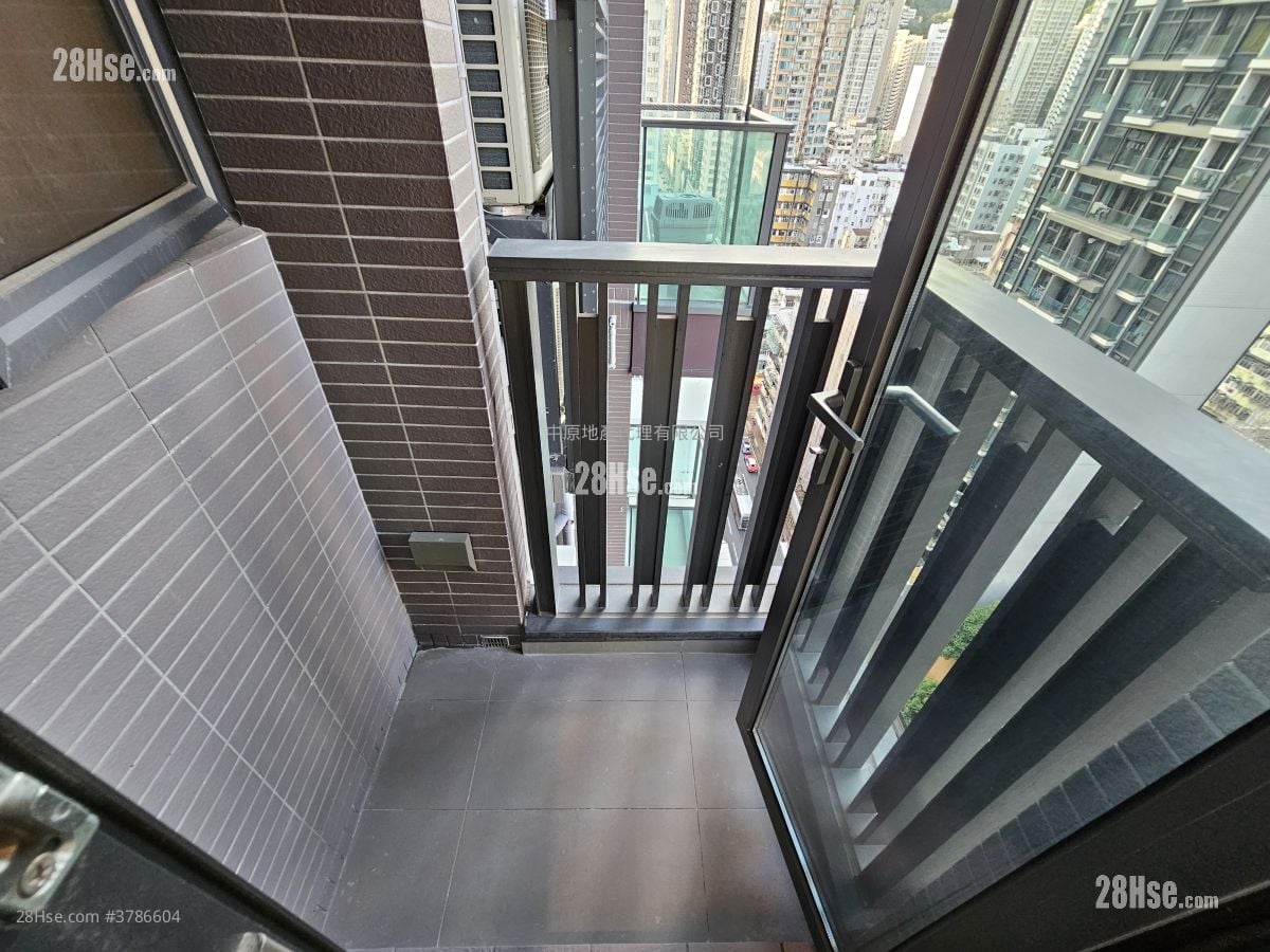 The Vertex Rental 2 Bedrooms , 1 Bathroom 517 ft²