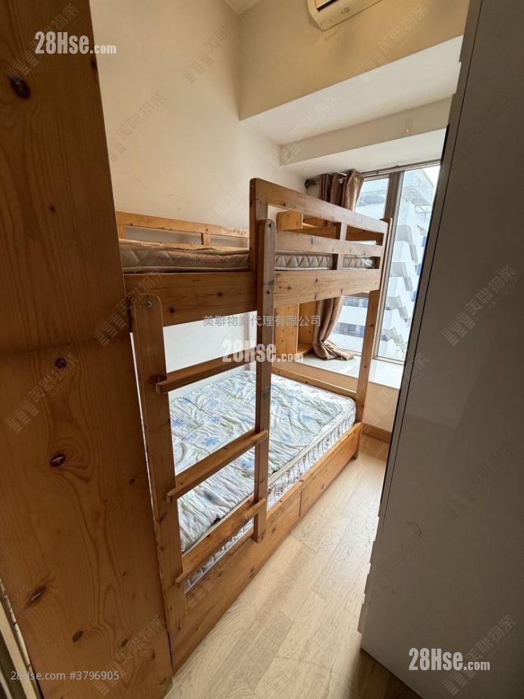 Residence 228 Sell 3 Bedrooms 543 ft²