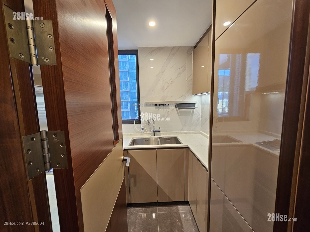 The Vertex Rental 2 Bedrooms , 1 Bathroom 517 ft²