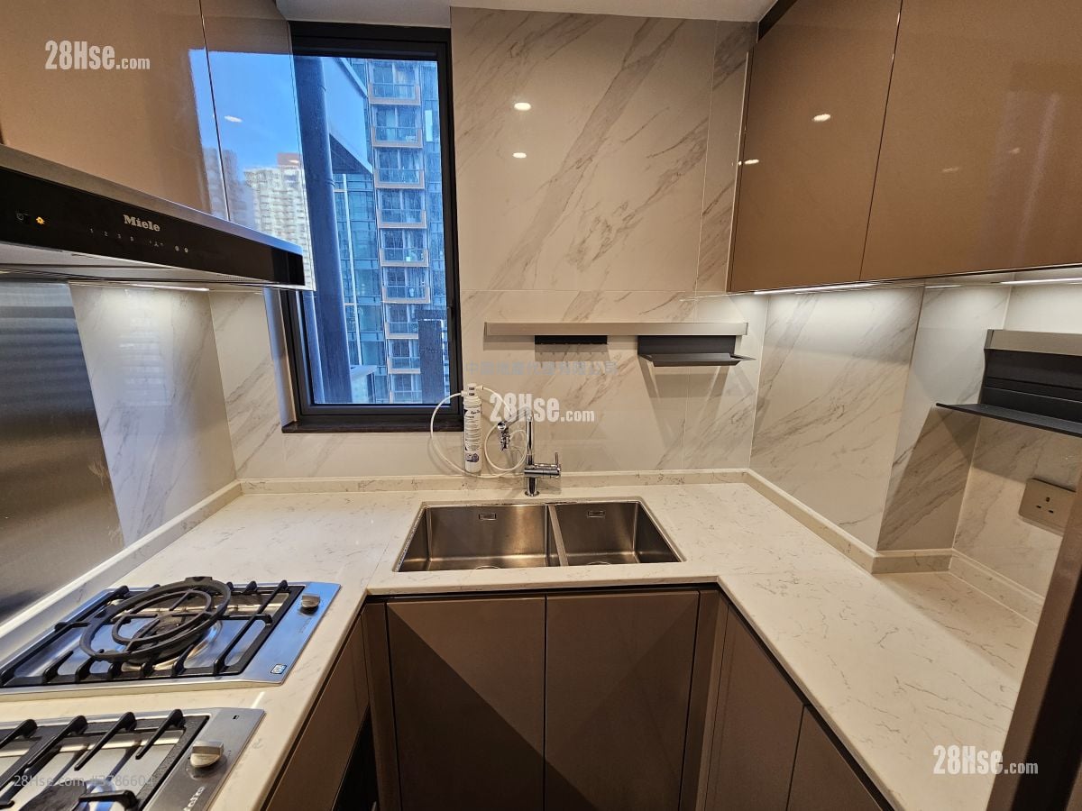 The Vertex Rental 2 Bedrooms , 1 Bathroom 517 ft²