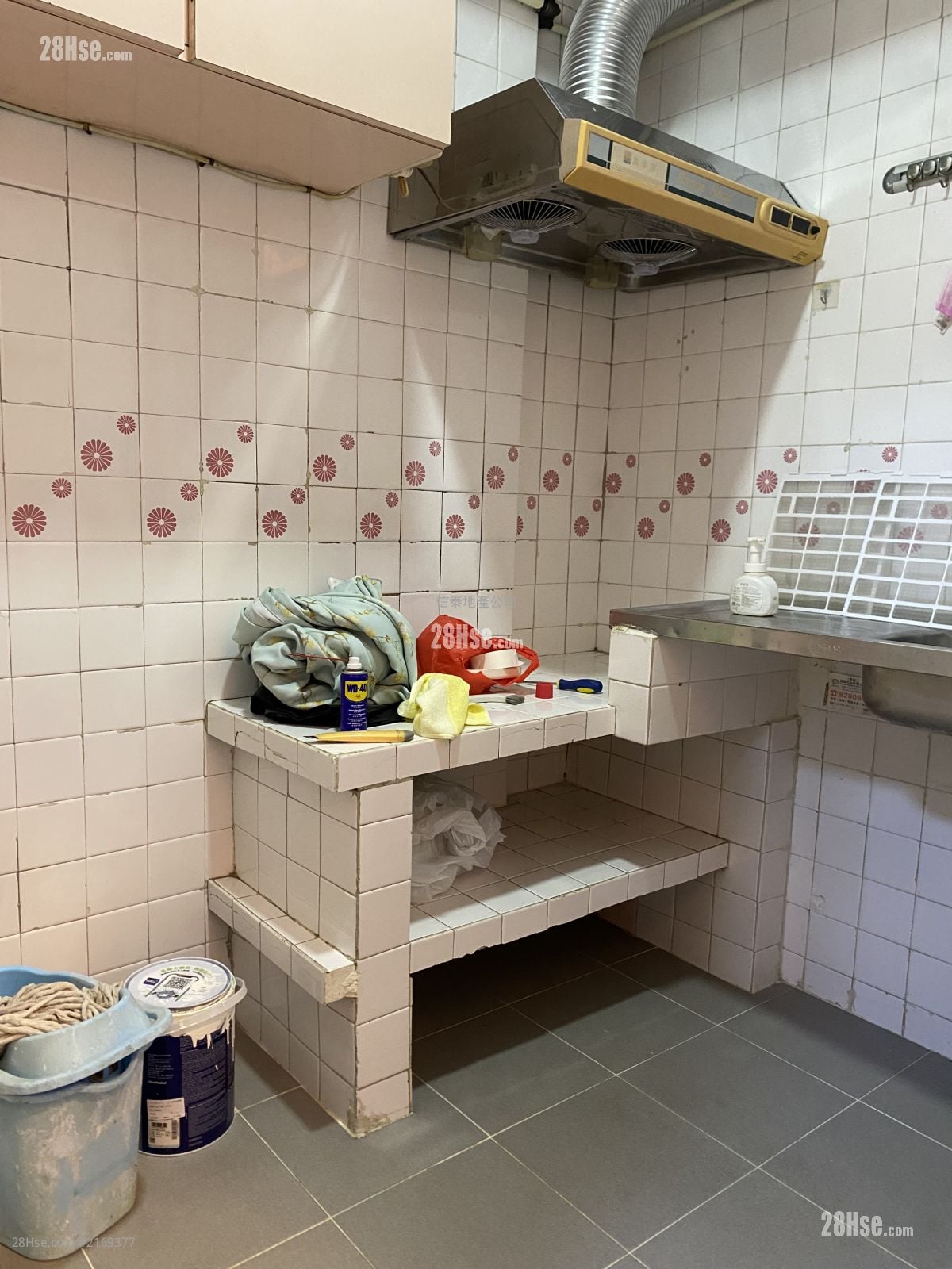 鸿辉大厦 租盘 2 房 , 1 浴室 335 平方尺