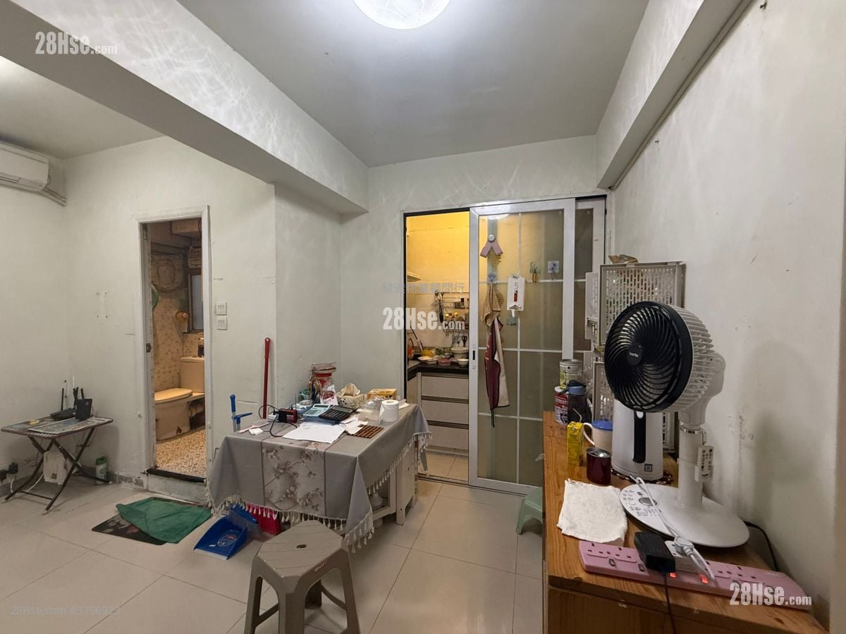 京华大厦 售盘 405 平方尺