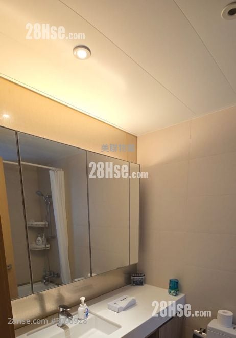 The Visionary Sell 2 Bedrooms 671 ft²