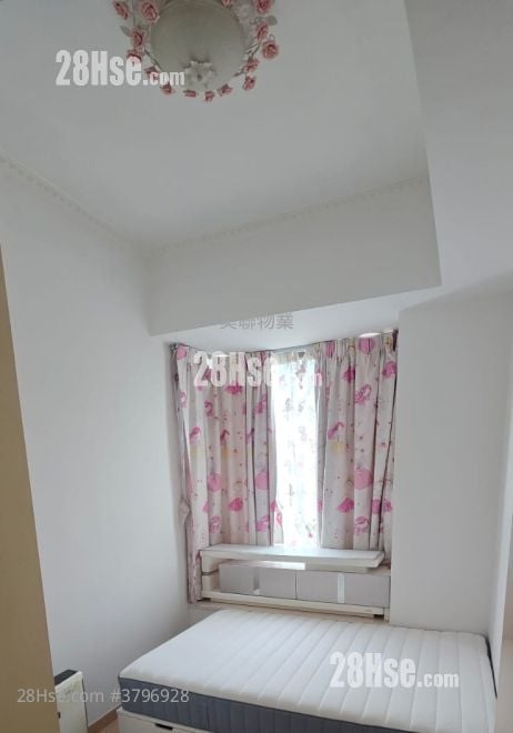 The Visionary Sell 2 Bedrooms 671 ft²