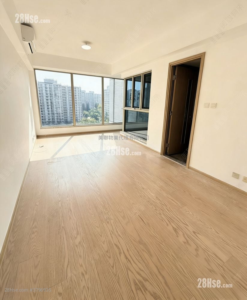 Seaside Sonata Sell 3 Bedrooms , 2 Bathrooms 786 ft²