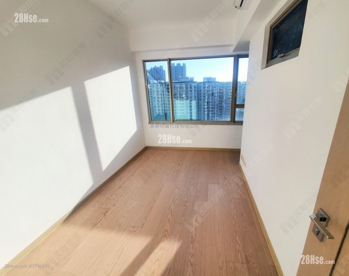 Seaside Sonata Sell 3 Bedrooms , 2 Bathrooms 786 ft²