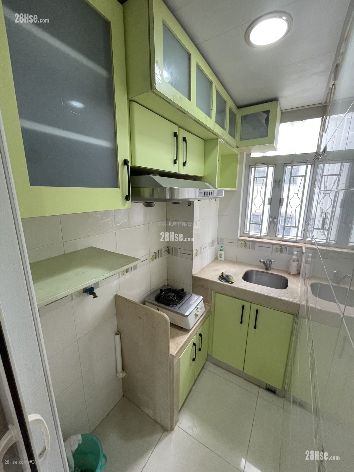 Po Wah Building Rental 1 Bedroom , 1 Bathroom 211 ft²