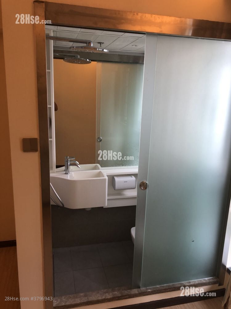 宏创方 租盘 1 房 , 1 厕所