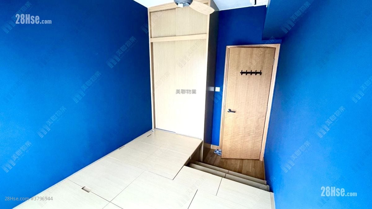 Greenview Villa Sell 1 Bedroom , 1 Bathroom 421 ft²