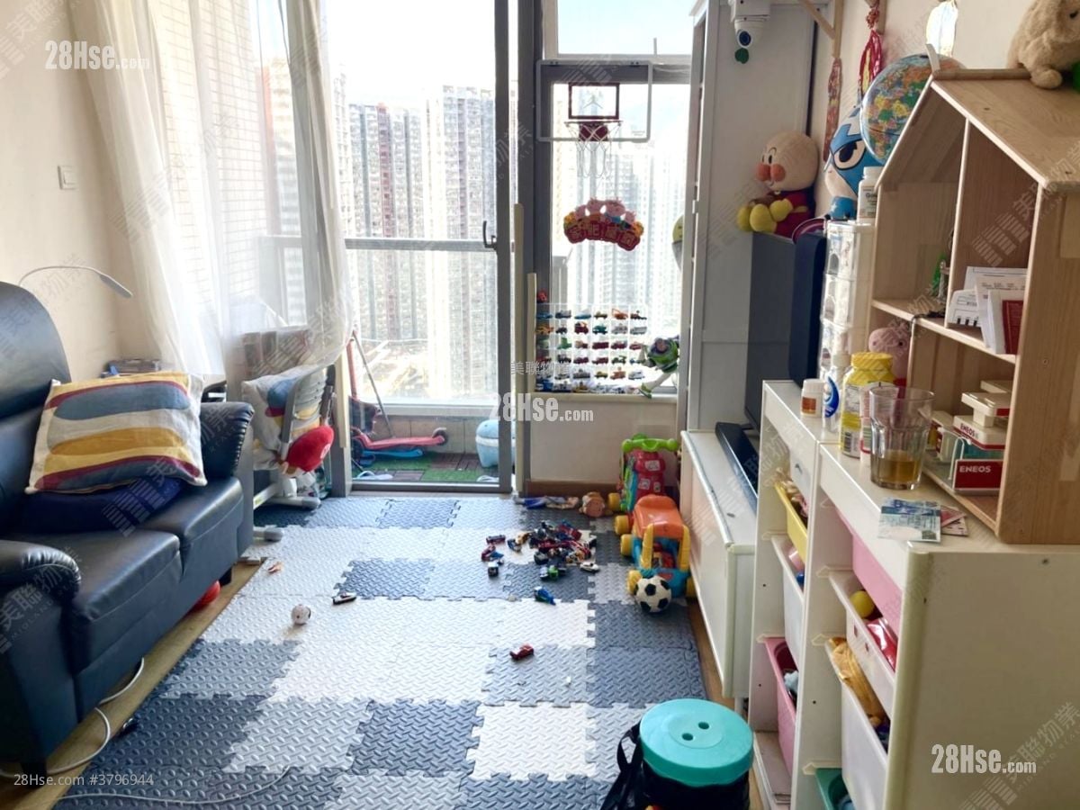 Greenview Villa Sell 1 Bedroom , 1 Bathroom 421 ft²