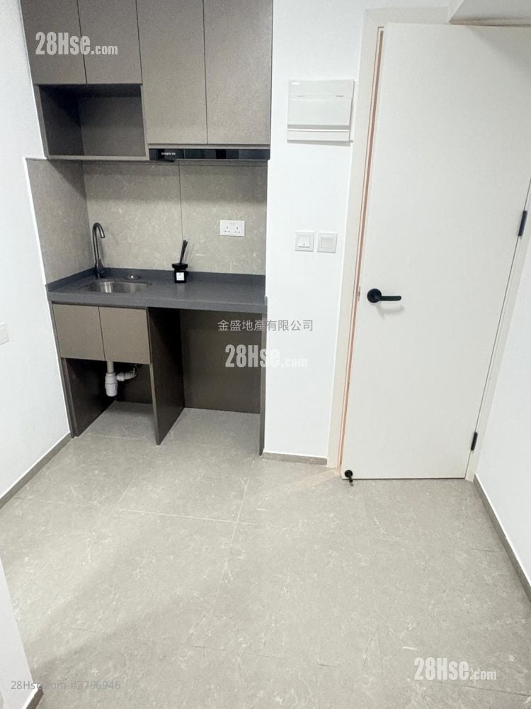 单幢楼房 租盘 1 浴室 140 平方尺