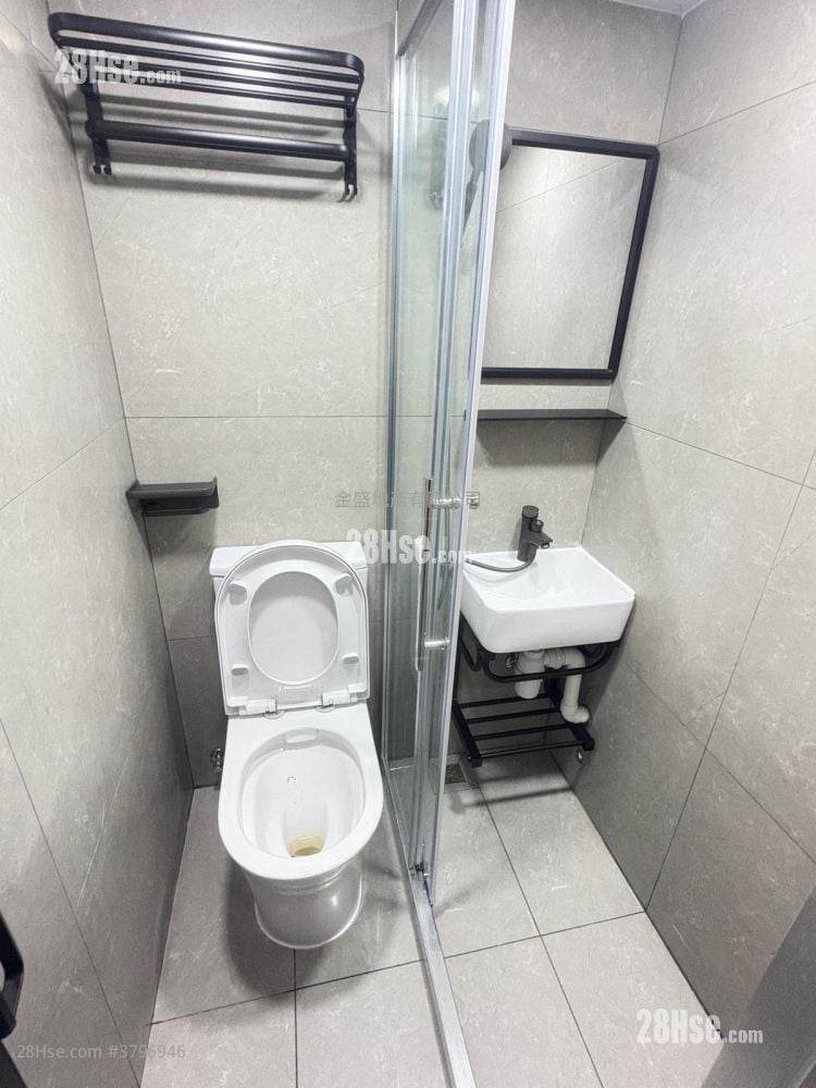 单幢楼房 租盘 1 浴室 140 平方尺