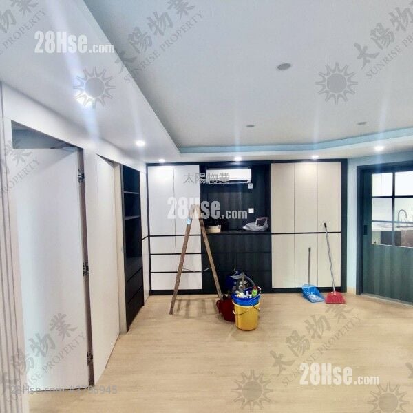 Whampoa Garden Sell 3 Bedrooms 833 ft²