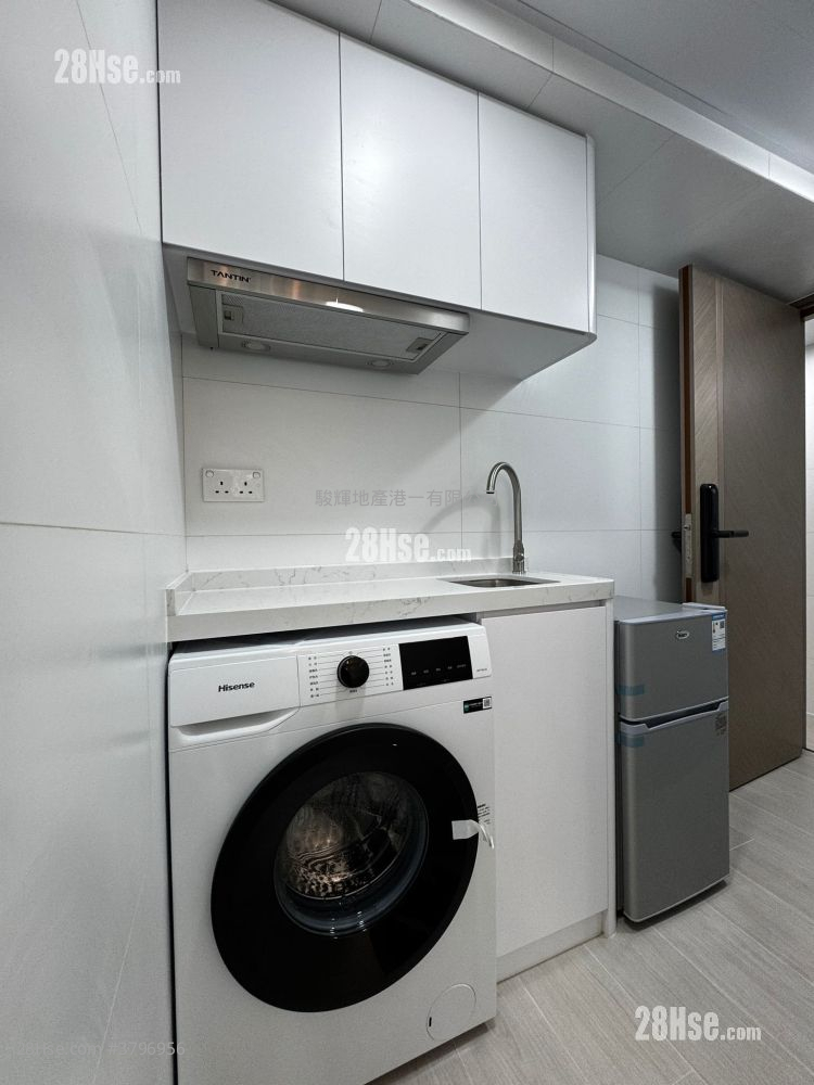 四海大厦 租盘 1 房 , 1 浴室 150 平方尺