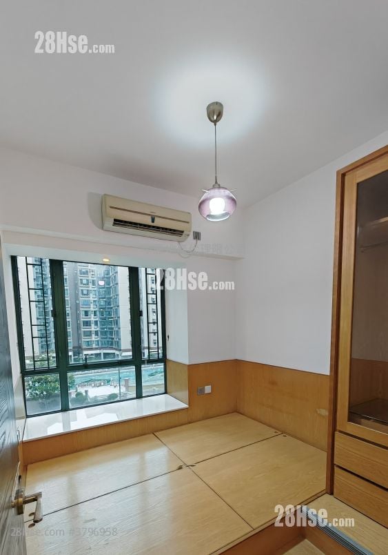 朗晴居 售盘 3 房 , 2 浴室 739 平方尺