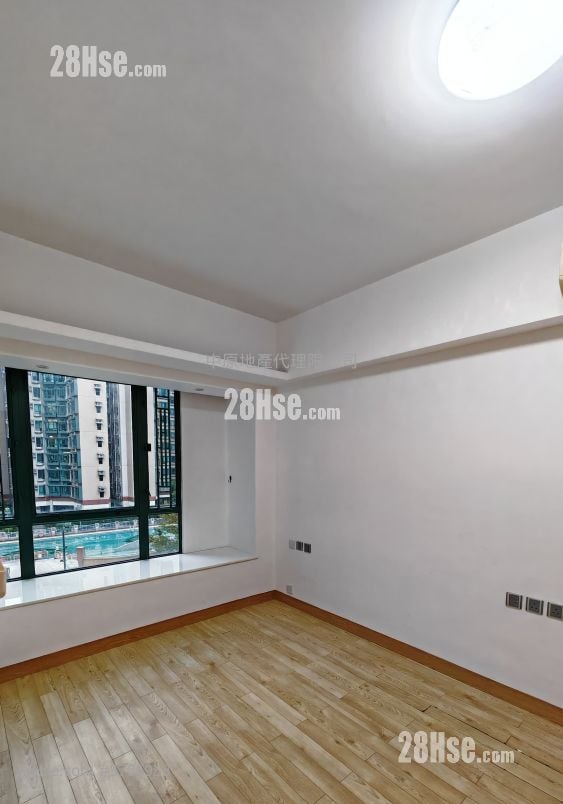 朗晴居 售盘 3 房 , 2 浴室 739 平方尺