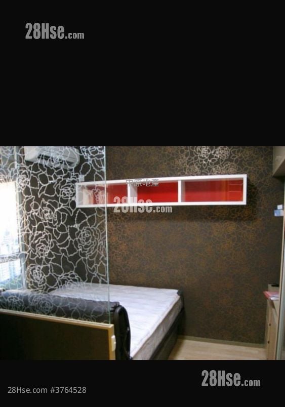 Ning Fung Court Sell 3 Bedrooms , 2 Bathrooms 650 ft²