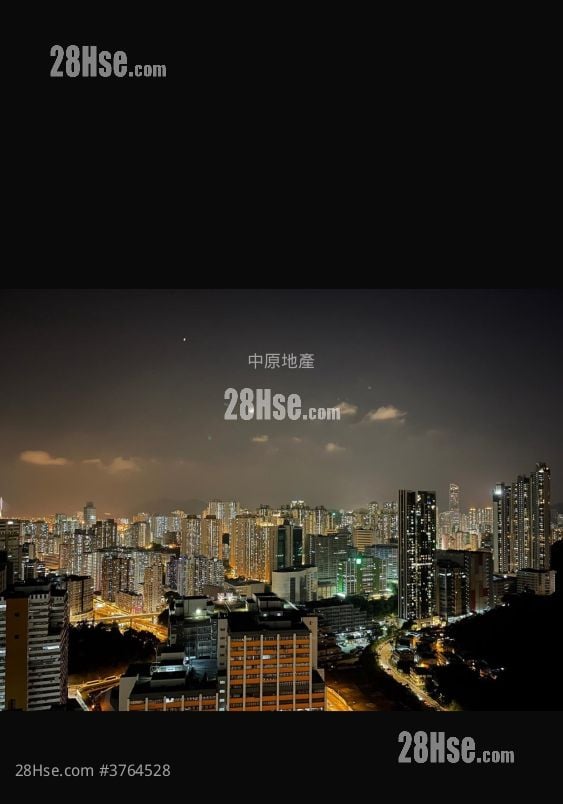 Ning Fung Court Sell 3 Bedrooms , 2 Bathrooms 650 ft²