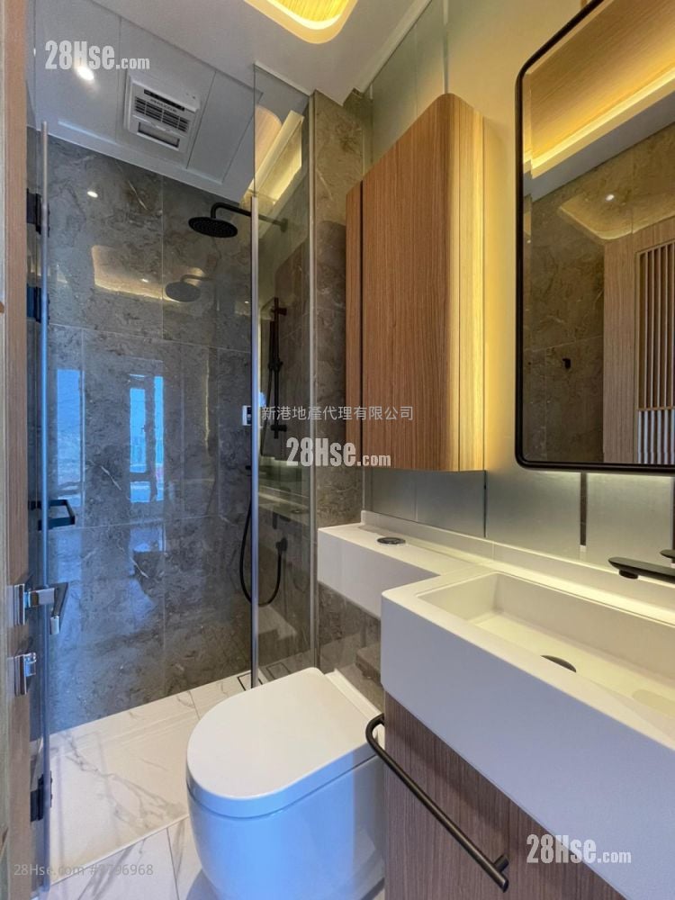 启岸 售盘 2 房 , 2 浴室 425 平方尺