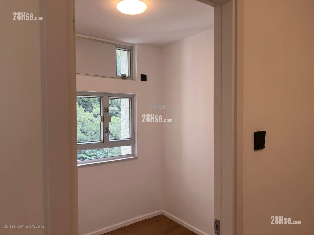 Ching Wah Court Sell 1 Bedroom , 1 Bathroom