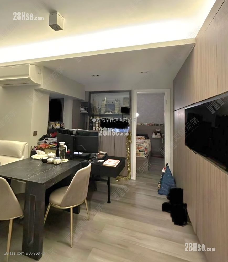 The Grandiose Sell 1 Bedroom , 1 Bathroom 456 ft²