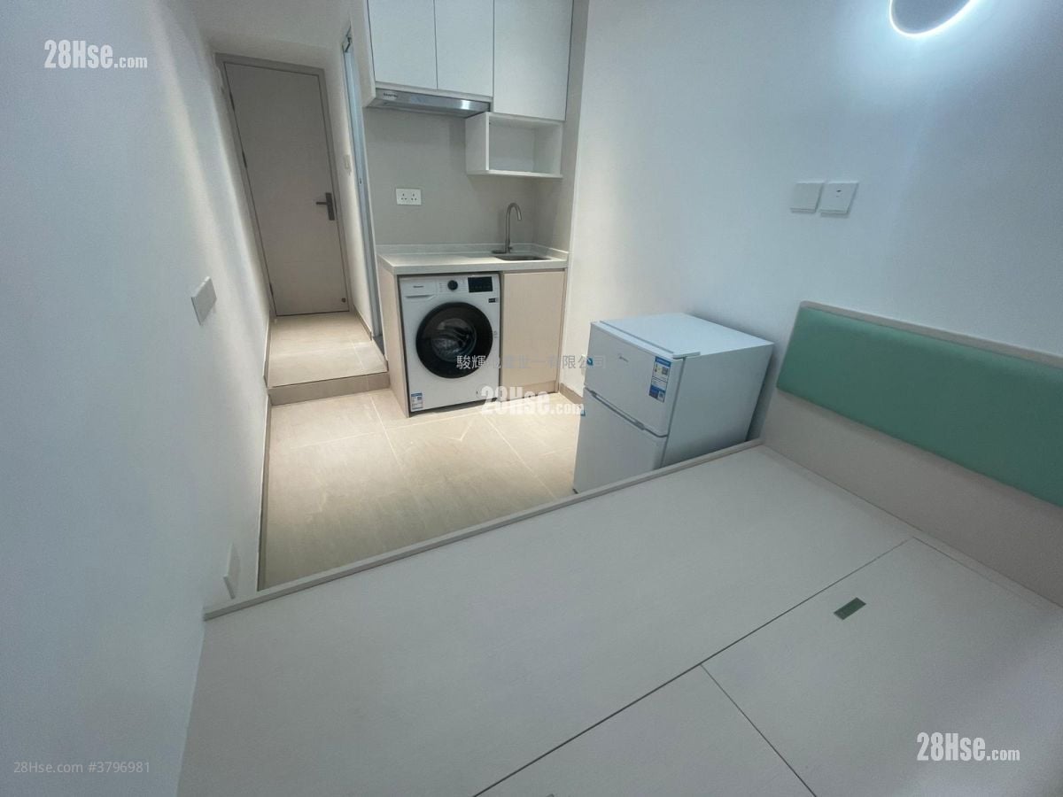 Man Ying Building Rental 1 Bedroom , 1 Bathroom 170 ft²