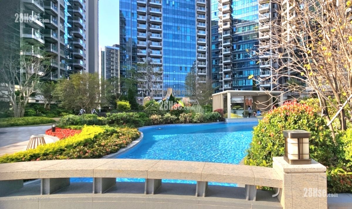 Grand Mayfair  Rental 1 Bedroom , 1 Bathroom 384 ft²