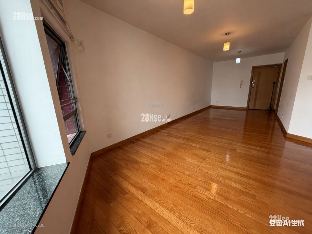 Hollywood Terrace Sell 2 Bedrooms , 1 Bathroom 639 ft²