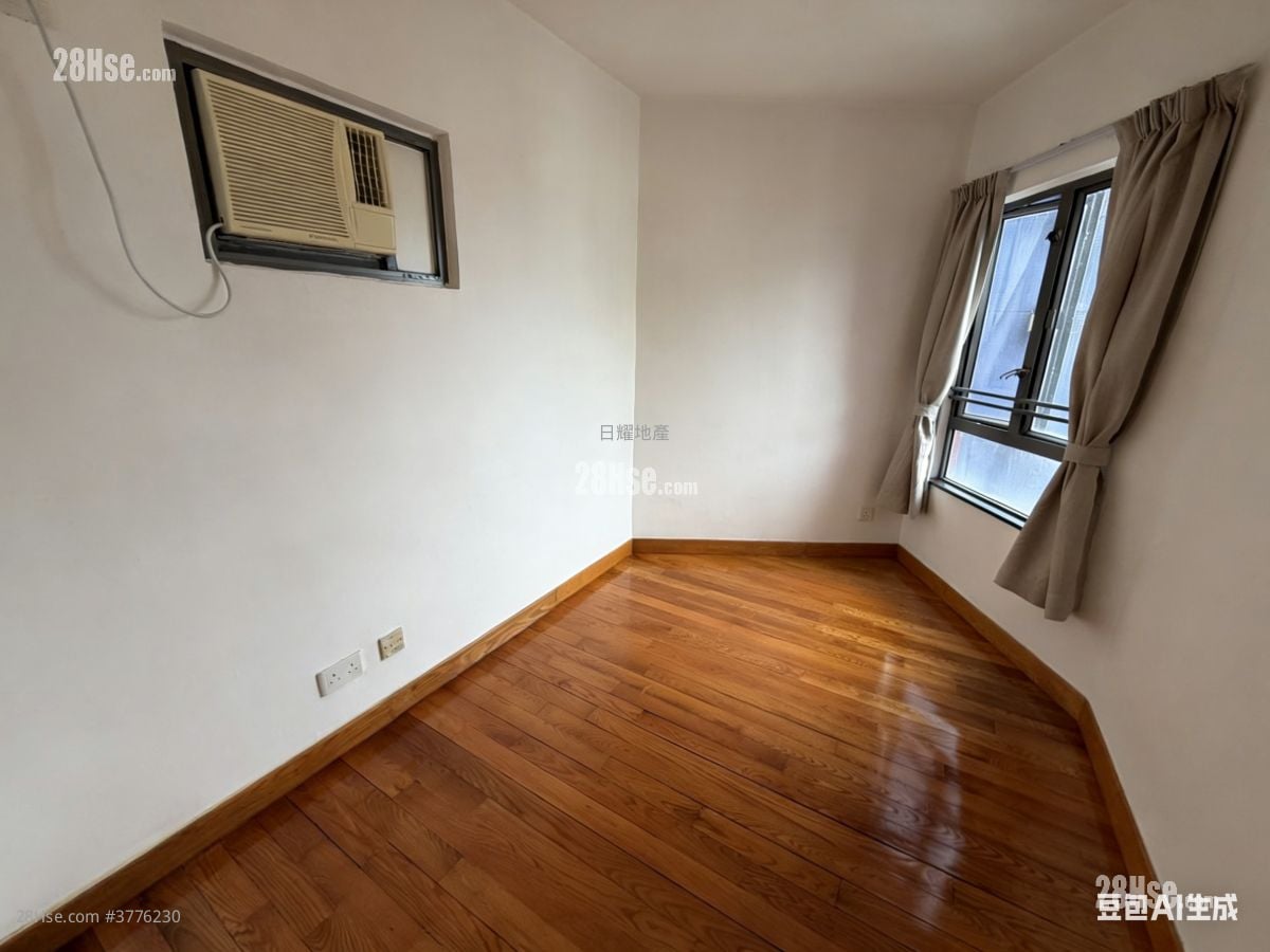 Hollywood Terrace Sell 2 Bedrooms , 1 Bathroom 639 ft²