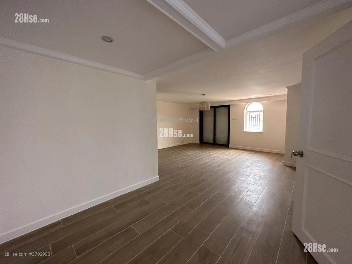 东头湾道 租盘 5+ 房 5,134 平方尺