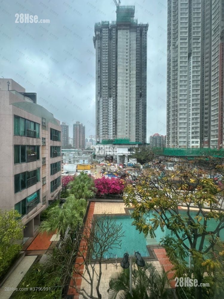 朗逸豪园 售盘 5+ 房 2,112 平方尺